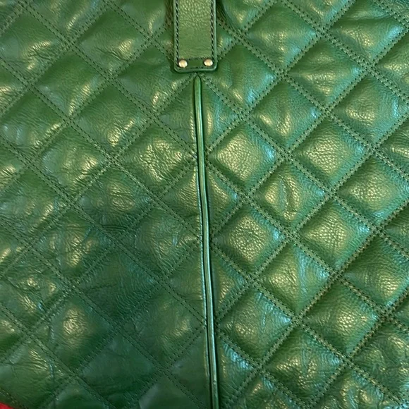 J. Crew🌹VINTAGE ‘08’ large Quincy green quilted - Picture 9 of 9